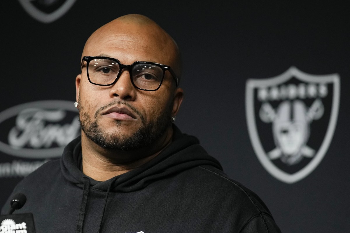 Raiders fire head coach Antonio Pierce after 4-13 season